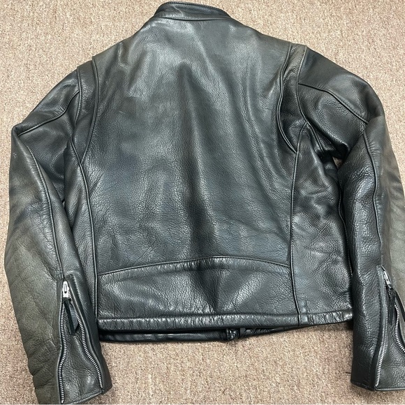 Walter Dyer leather 🏍️💨💨 - Picture 4 of 9